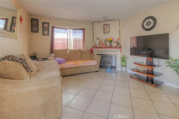 Unit 1 - Living Room