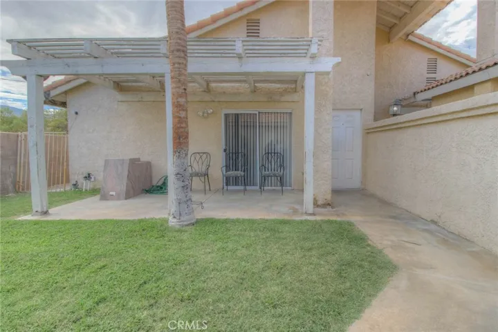 Entrance to Unit 1 - Private Front Yard