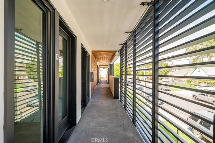 6201 La Mirada Avenue Unit 4, Hollywood, California 90038