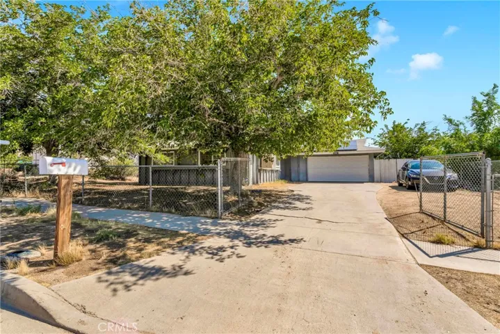15621 La Verida Drive, Victorville, California 92395