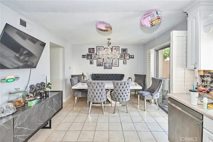 17 Elderglen 15, Irvine, California 92604