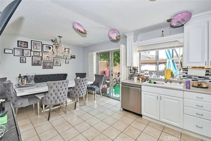17 Elderglen 15, Irvine, California 92604