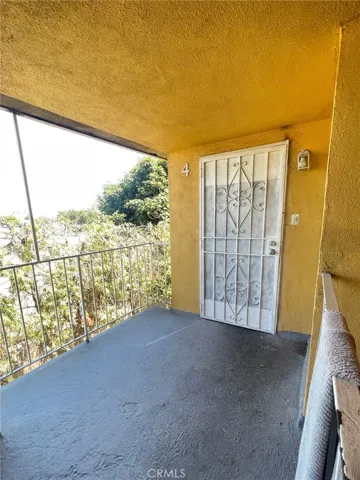 1230 W 107th Street, Los Angeles, California 90044
