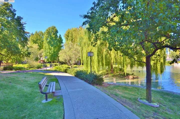 410 N Civic Dr Unit 502, Walnut Creek, California 94596