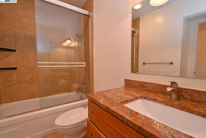 410 N Civic Dr Unit 502, Walnut Creek, California 94596