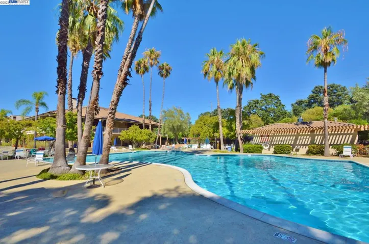 410 N Civic Dr Unit 502, Walnut Creek, California 94596