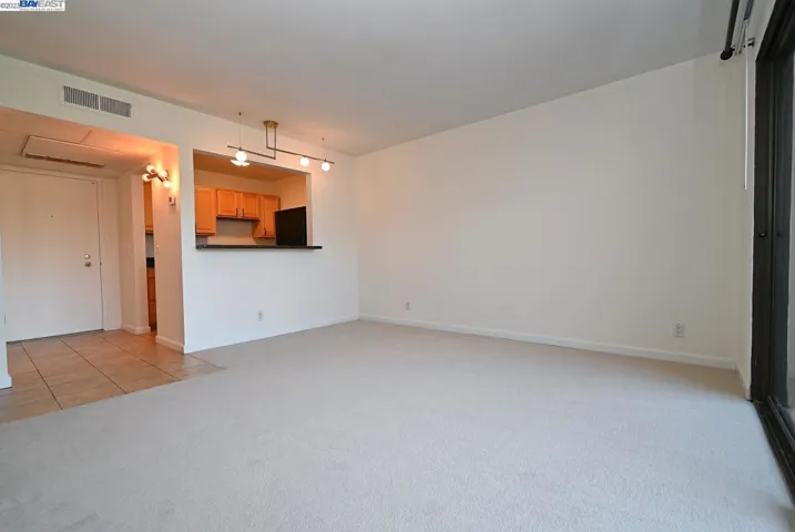 410 N Civic Dr Unit 502, Walnut Creek, California 94596