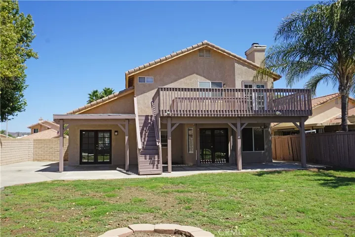 19385 Oakview Lane, Lake Elsinore, California 92530