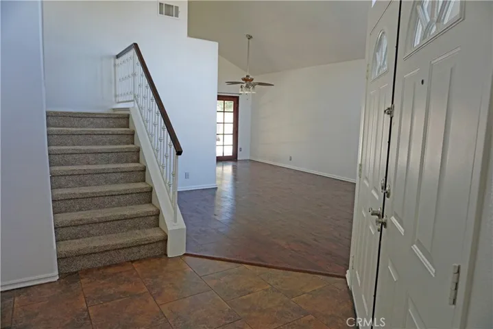 19385 Oakview Lane, Lake Elsinore, California 92530