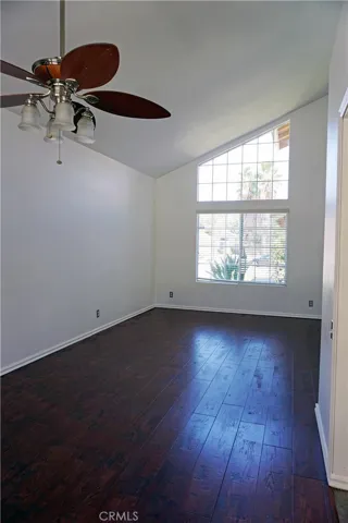 living room/dining room