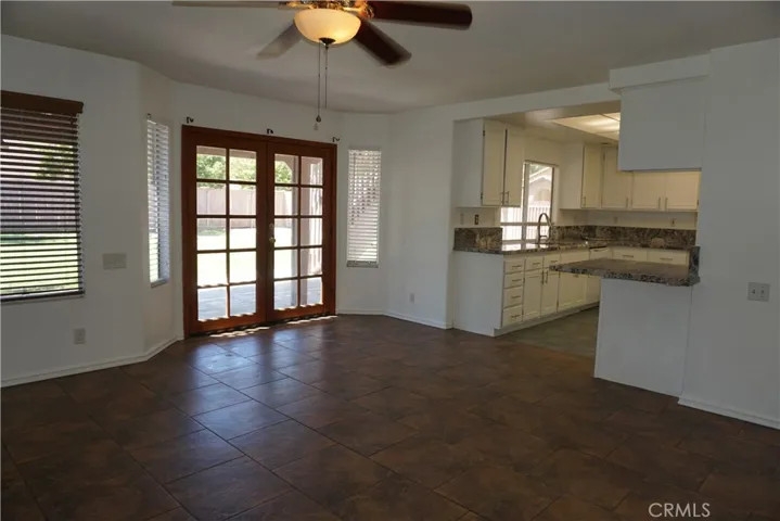 19385 Oakview Lane, Lake Elsinore, California 92530