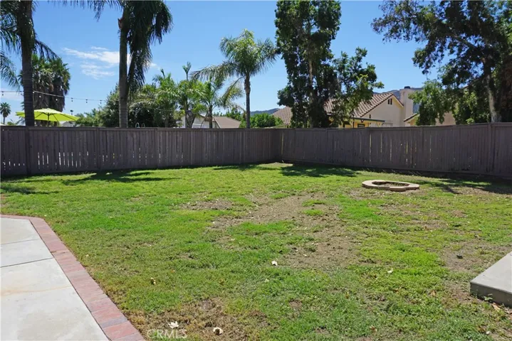 large pool size yard