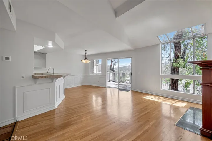 603 San Nicholas Court Unit 603, Laguna Beach, California 92651