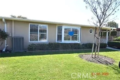 13600 Cedar Crest Ln. M5-111g, Seal Beach, California 90740