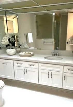 13600 Cedar Crest Ln. M5-111g, Seal Beach, California 90740
