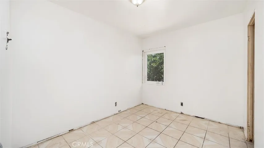 14311 Chadron Avenue, Hawthorne, California 90250
