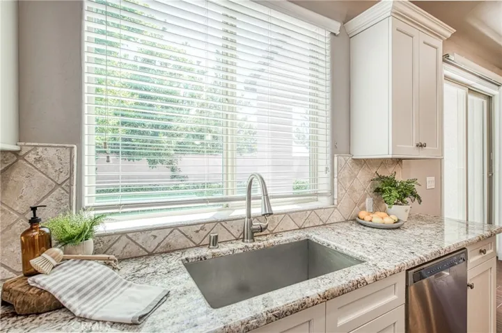 1639 E Autumn Sage Avenue, Fresno, California 93730
