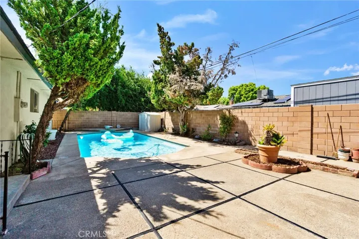 607 W San Jose Avenue, Clovis, California 93612