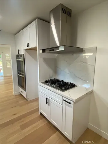 2213 Laramore Lane, Santa Ana, California 92706