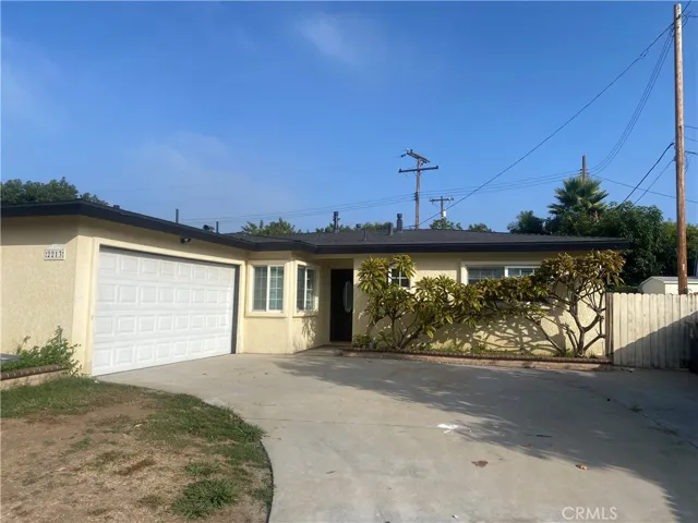 2213 Laramore Lane, Santa Ana, California 92706