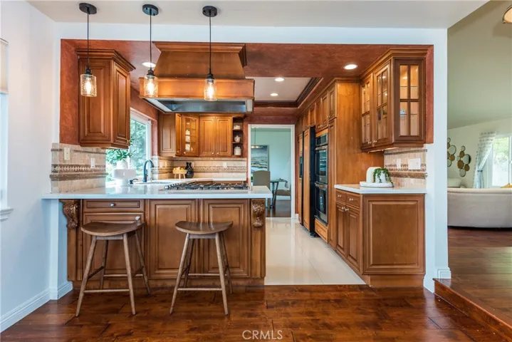 3736 Startouch Drive, Pasadena, California 91107