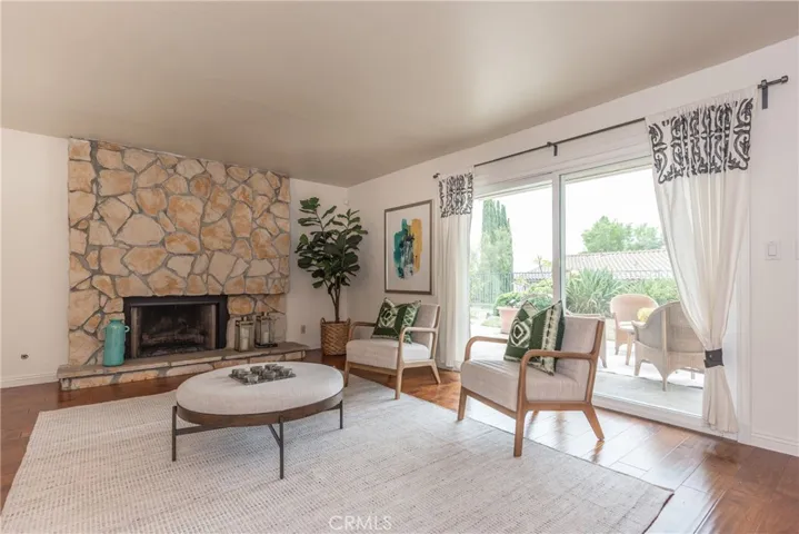3736 Startouch Drive, Pasadena, California 91107