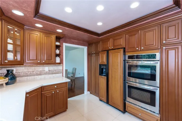 3736 Startouch Drive, Pasadena, California 91107