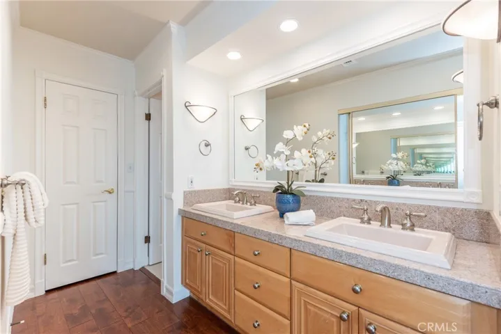3736 Startouch Drive, Pasadena, California 91107