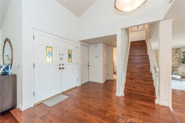 3736 Startouch Drive, Pasadena, California 91107