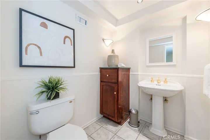 3736 Startouch Drive, Pasadena, California 91107