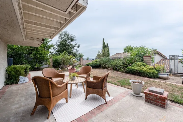 3736 Startouch Drive, Pasadena, California 91107