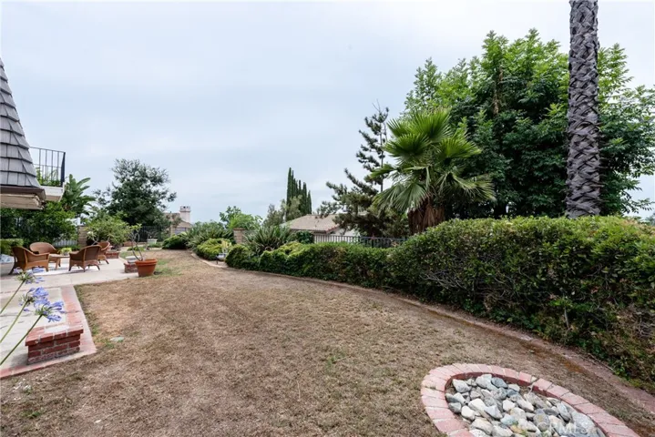 3736 Startouch Drive, Pasadena, California 91107