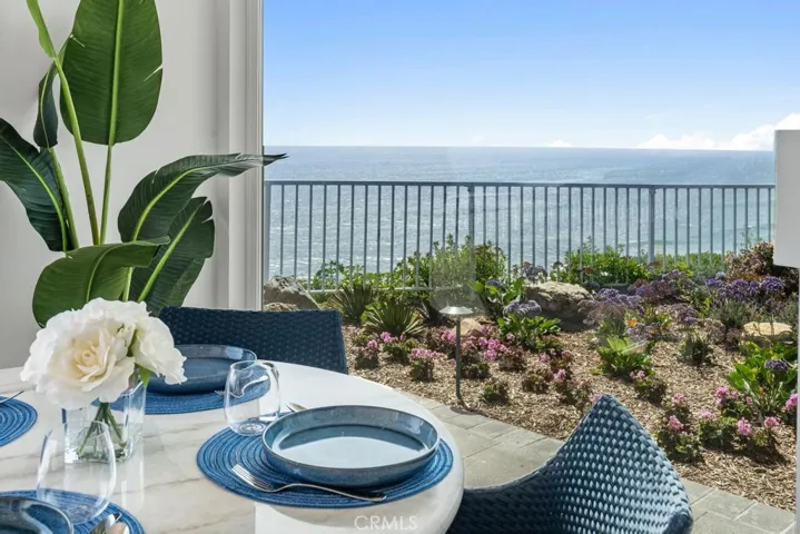 241 Camino San Clemente, San Clemente, California 92672