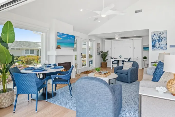 241 Camino San Clemente, San Clemente, California 92672