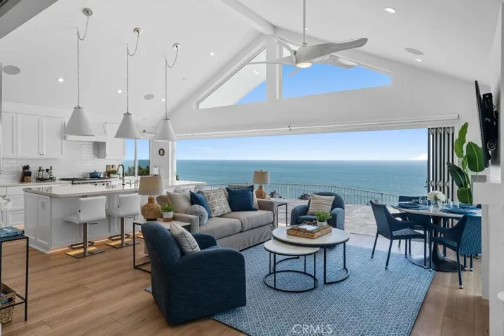 241 Camino San Clemente, San Clemente, California 92672