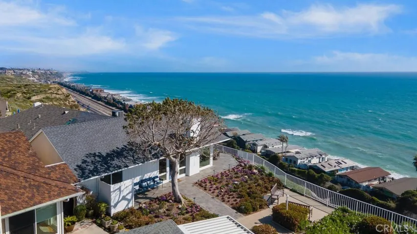 241 Camino San Clemente, San Clemente, California 92672