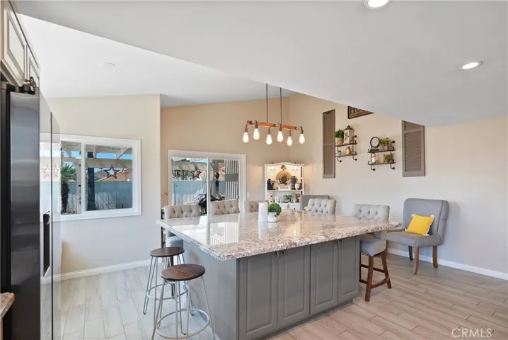 40051 Zamura Court, Murrieta, California 92562