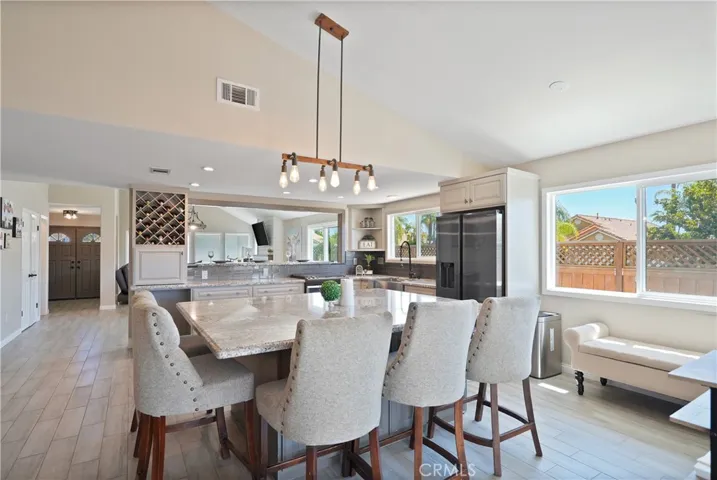 40051 Zamura Court, Murrieta, California 92562