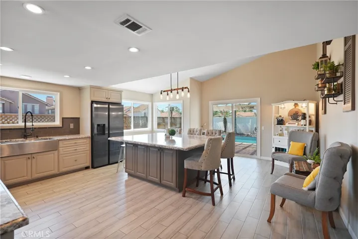 40051 Zamura Court, Murrieta, California 92562