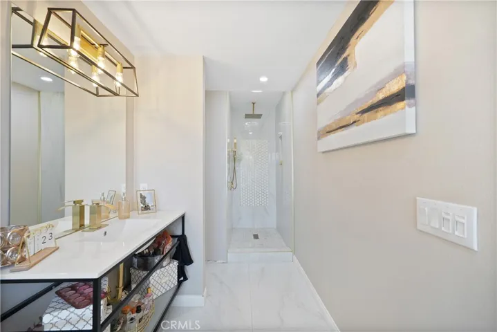 40051 Zamura Court, Murrieta, California 92562