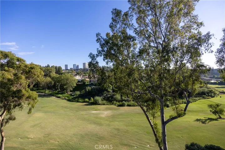 64 Sea Island Drive, Newport Beach, California 92660