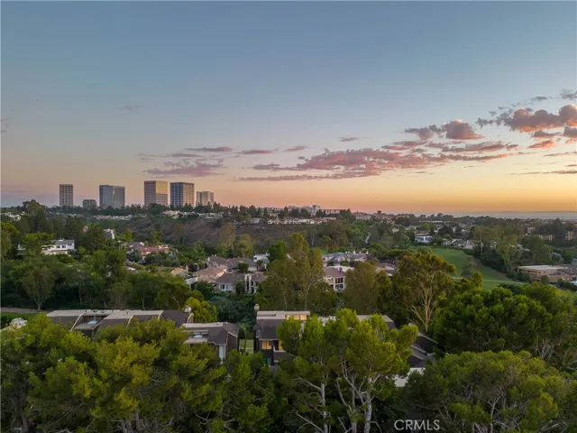 64 Sea Island Drive, Newport Beach, California 92660