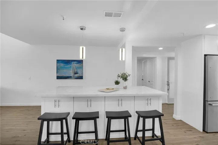 64 Sea Island Drive, Newport Beach, California 92660