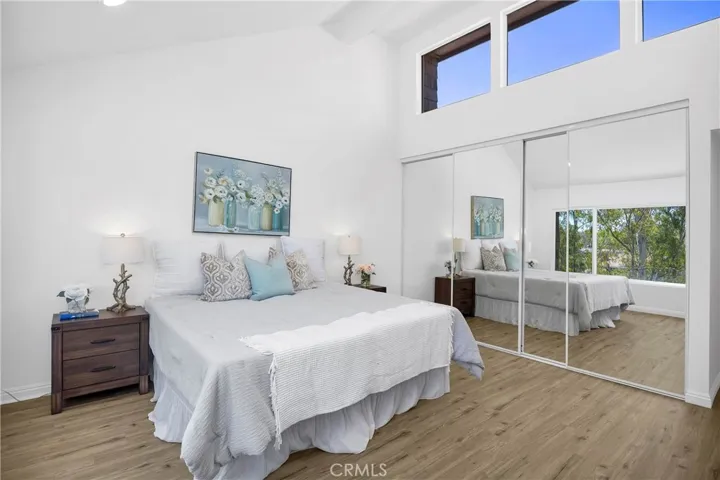 64 Sea Island Drive, Newport Beach, California 92660