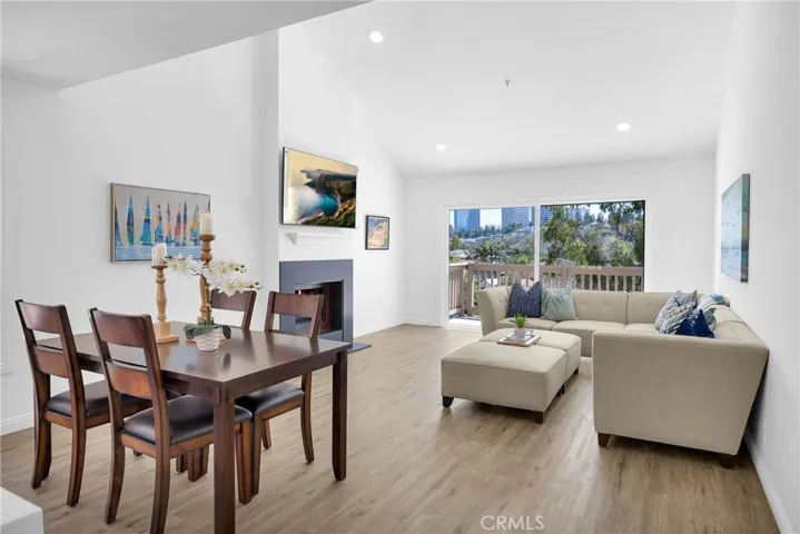 64 Sea Island Drive, Newport Beach, California 92660