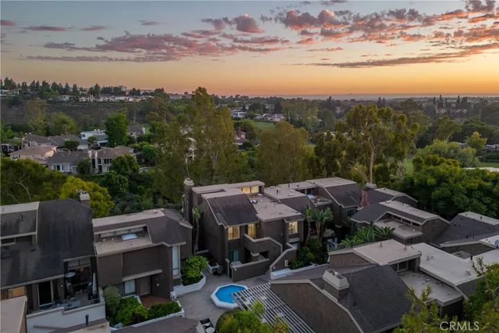 64 Sea Island Drive, Newport Beach, California 92660