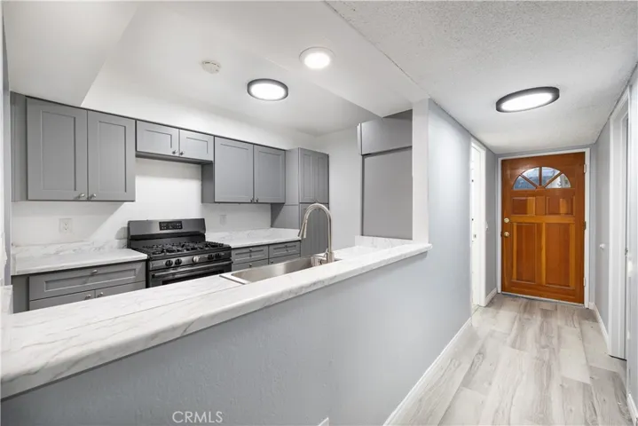 11334 Parkside Lane Unit 15, Garden Grove, California 92843