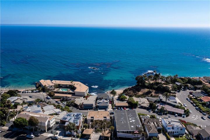 690 Cliff Drive Unit R1, Laguna Beach, California 92651
