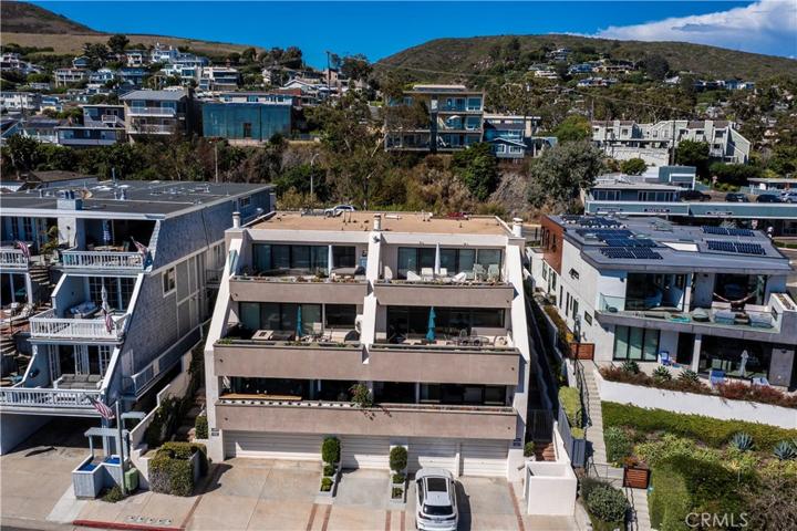 690 Cliff Drive Unit R1, Laguna Beach, California 92651