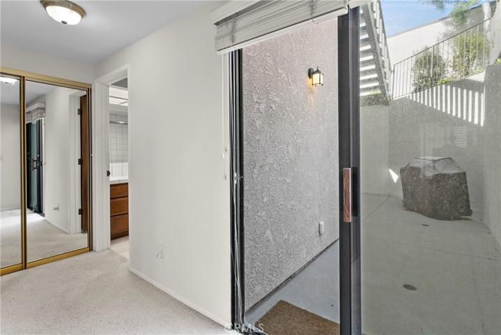 690 Cliff Drive Unit R1, Laguna Beach, California 92651